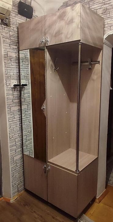 Yeni, 4 qapılı, Güzgülü, Digər rəng, Digər material, Açılan, Künc dolab