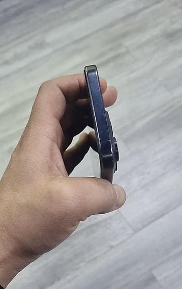 ikinci el iphone 15 pro max: IPhone 15 Pro Max, 256 GB, Mavi, Simsiz şarj, Face ID — 4