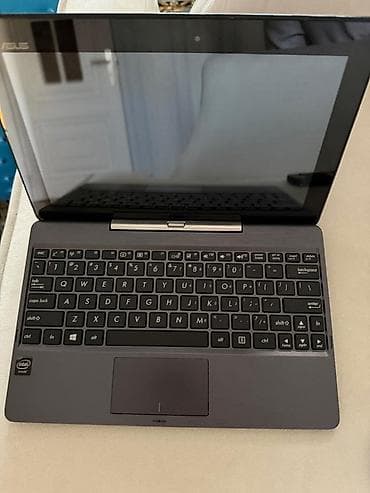 asus a15: ASUS Transformer Book hibrid noutbuk-planşet - 2-si 1-də dizayn — 1