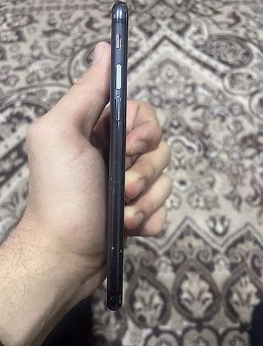 ipone 13 pro: IPhone 7, Qara — 3