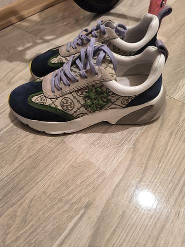 qaçış üçün qadın krosovkaları: Tory Burch qadın idman ayaqqabısı
- Orjinal — 4