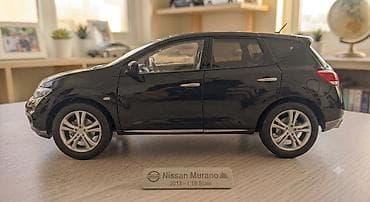 oyuncaq masin: Nissan Murano 2013 modelinin 1:18 miqyaslı kolleksiya avtomobili. Qara — 3