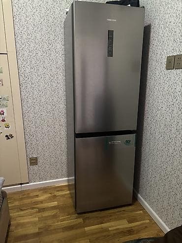 Hisense iki qapılı soyuducu (aşağıda dondurucu, yuxarıda soyuducu