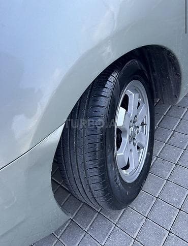 nissan maxima nece masindir: Toyota Prius: 1.5 l | 2007 il Hetçbek — 8