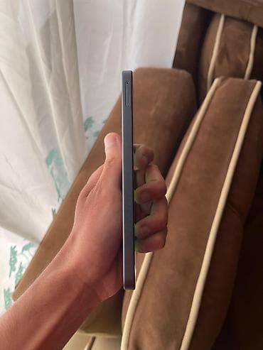 iphad mini 2: Samsung Galaxy A16, 256 GB, rəng - Qara, Barmaq izi, Simsiz şarj, İki sim kartlı — 2