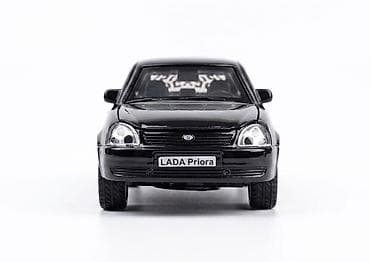 3 d qelem: Metal oyuncaq avtomobil – ağ rəngli SUV model - Korpus: sink ərintisi — 4