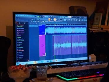 Yüksək səviyədə səs yazma aranjıman. hər növ mahnı şeir son zeng