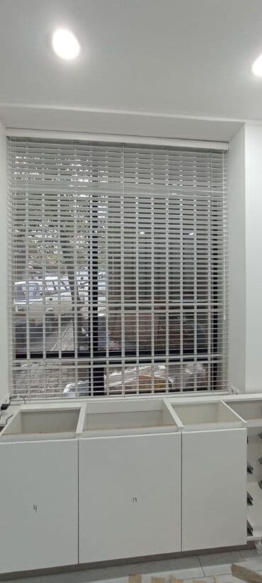 step deke: Jalüz pərdə ucuz  sok qiymətlər bizdə 2 ya 3 günərzində hazırlama — 15