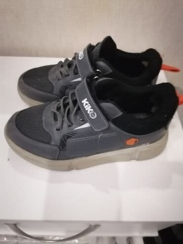 детские кроссовки сороконожки: Детская обувь, 32 размер,. Прочные. Мало поносили.в хорошем состоянии — 2