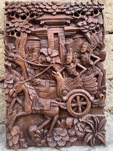 ağac şəkilləri: Balili əl işı olan ağac oyma panel Təsvir: - Mahabharata dastanından — 1