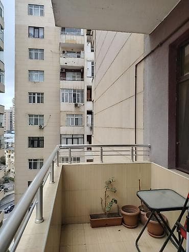 Mənzillər: Yasamal, 2 otaqlı, Yeni tikili, m. Elmlər Akademiyası, 105 kv. m — 7