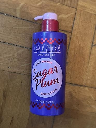 PINK Café Daily Drench “Sugar Plum” bədən Victoria Secret losyonu – — 3