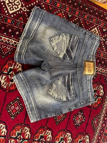 sort: Şort djins,razmer xs — 2