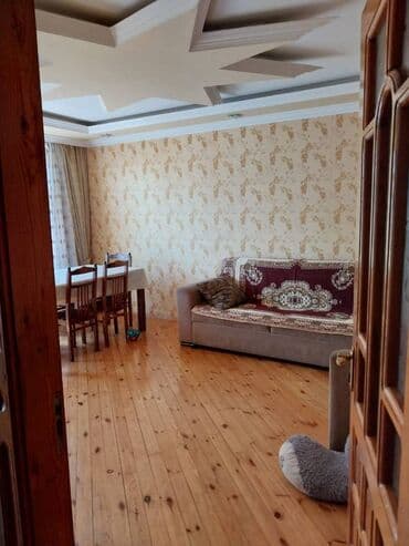 ucuz evlər satış: Bakı, 3 otaqlı, Köhnə tikili, m. Neftçilər, 80 kv. m — 2