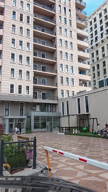 sumqayitda ev: İcarəyə verilir 3 otaqlı yeni tikili 115 m², 28 May m. 28 May — 1