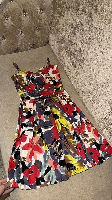 prada canta: Don M ölçü yeni kimidir - Model: A-kəsim, dizə yaxın uzunluq - Üst — 1