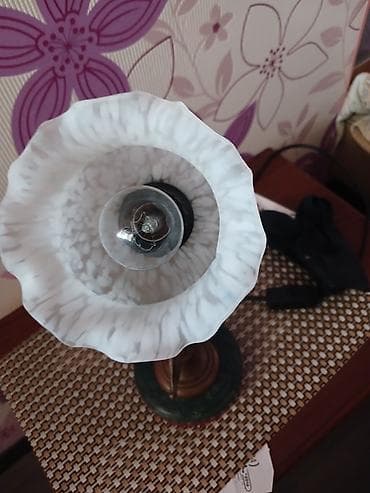 Dekorativ masa lampası - Stil: klassik/retro dizayn, metal bürünc