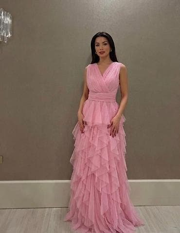 Zərif tərzli uzun ziyafət donu - Rəng: açıq çəhrayı - Model: V-yaxa