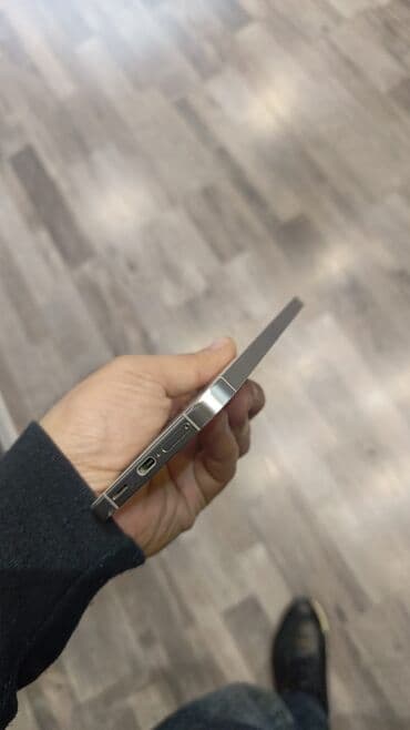 samsung s10 plus ikinci el: Samsung Galaxy S24+, 256 GB, rəng - Ağ, Zəmanət, Sensor, Barmaq izi — 5