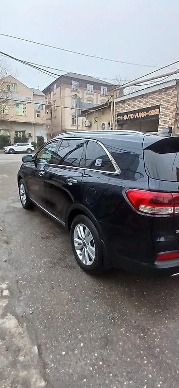 meguin 5 40: Kia Sorento – geniş və rahat ailə krossoveri - Kuzov: göy rəng - — 2