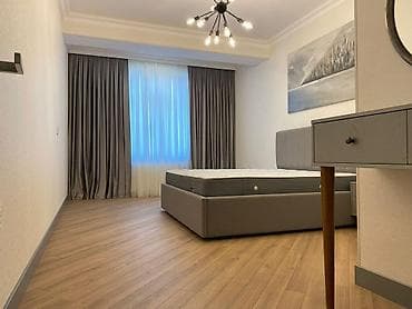 Mənzillər: İcarəyə verilir 2 otaqlı yeni tikili 90 m², Səbail r. Kateqoriya Yeni — 5