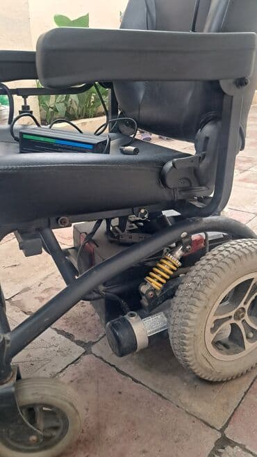 elektrikli əlil arabası: Elektrikli əlil arabası - Güclü elektrik mühərriki və arxa təkərlərdə — 8