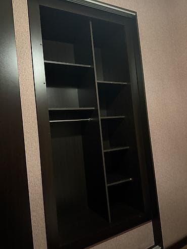 teze dolablar: 3 qapılı, Güzgülü, Qəhvəyi, Taxta, Kupe, Düz dolab — 5