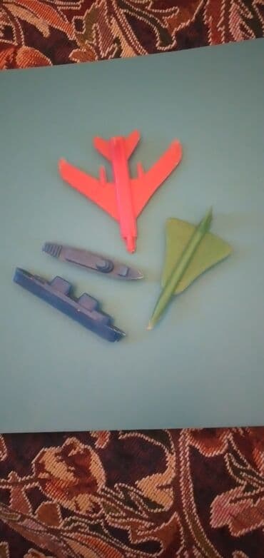 военные конструкторы: Игрушка СССР. Военные корабли и самолеты. Пластик. В обьявлении цена — 1