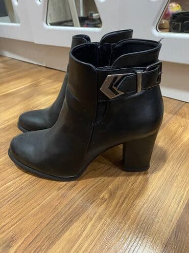 qiz ucun botlar: Ölçü: 40, rəng - Qara, Yeni — 1