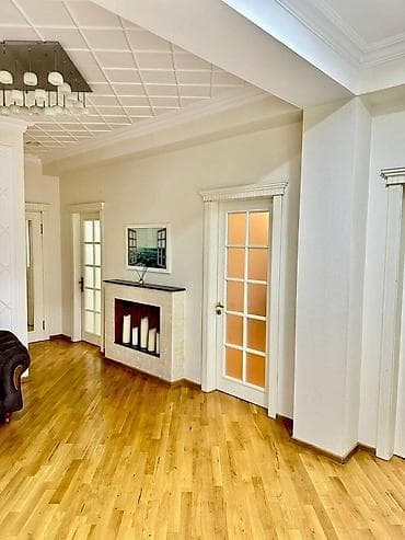 Mənzillər: İcarəyə verilir 3 otaqlı yeni tikili 125 m², Nəsimi r. Kateqoriya — 9