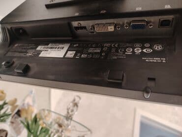 işlənmiş manitorlar: HP Compaq LA1956x LCD monitor - Ekran diaqonalı: 19" (müxtəlif — 6