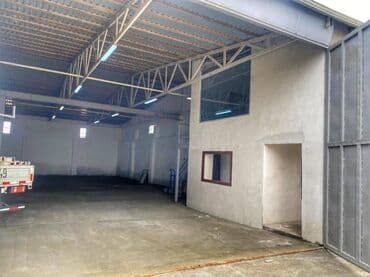 аренда торгового места в магазине: Binəqədi rayonu yol kənarı ümumi sahəsi 600kvm olan, ayi 3000azn — 4