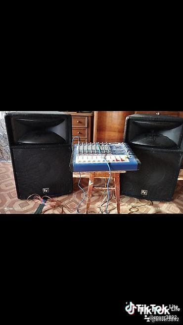 sintezator tecili satilir: Musiqi avadanlığı paketi 1) YGX GS-804USB Powered Mixer - 8 mono — 2