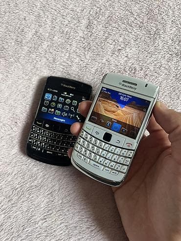 Blackberry Bold 9780