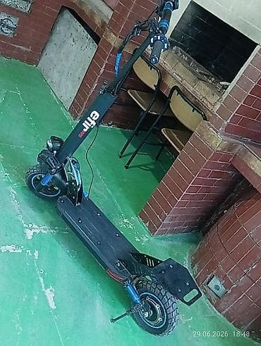samokat baki: İşlənmiş Elektrik samokat 10", > 1000 Vt, > 45 km/s, Ödənişli çatdırılma — 1