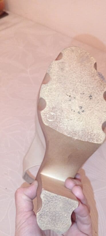 домашние женские тапочки балетки: Туфли, Размер: 36, цвет - Бежевый, Б/у — 3