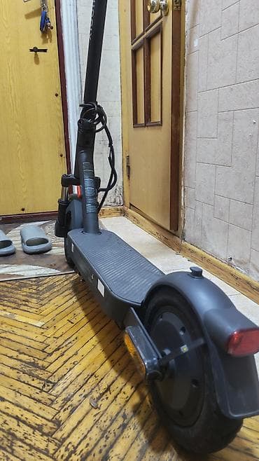 moto n50: Elektrikli skuter – şəhər üçün rahat və güclü model - Qatlanan — 3