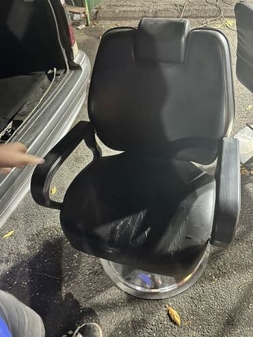 Tibbi çarpayılar: Saş kəsimi kreslosu — 1