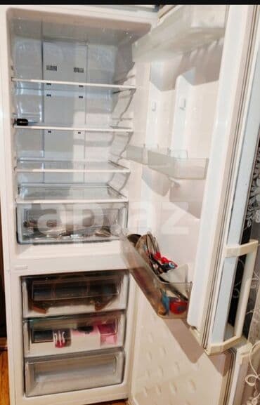 soyuducu nofros: İşlənmiş 2 qapılı Samsung Soyuducu Satılır, rəng - Ağ, Təkərli — 2