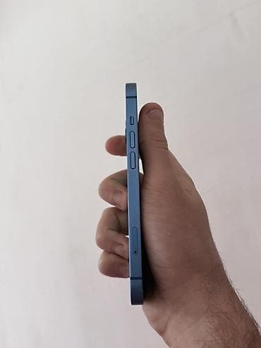 xiaomi mi note: IPhone 13, Голубой — 3