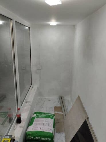 mağaza üçün avadanlıqlarla təchiz olunmuş obyekt: 28 may metrosunun yaxınlığında 4 kv sahəsi olanobyekt ətir — 2