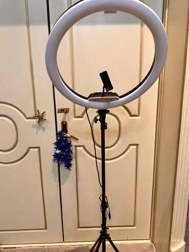 Yenidi heç işlənniyib 150 azn alınıb 100 satılır