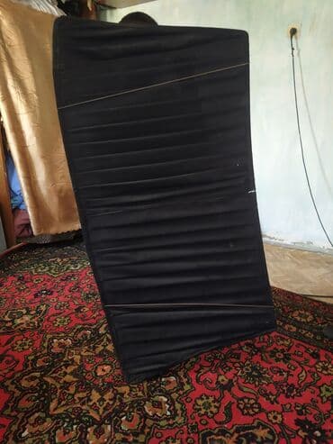 Mercedes w124 üstünen cixib