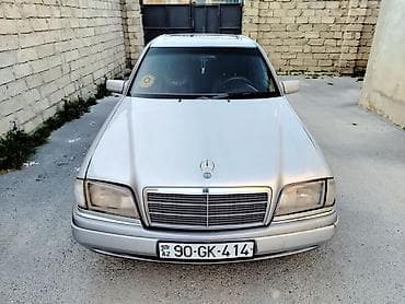 mercedes disk: Mercedes-Benz C-Class: 1.8 l | 1996 il Sedan — 1