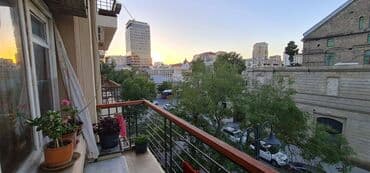 баку белый город купить квартиру: Баку, 28 мая, 2 комнаты, Вторичка, м. 28 мая, 54 м² — 6