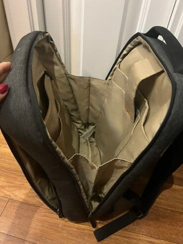 ufc baku bilet qiymetleri: Noutbuk bölməsi olan bu qara rəngli bel çantası gündəlik istifadə üçün — 3