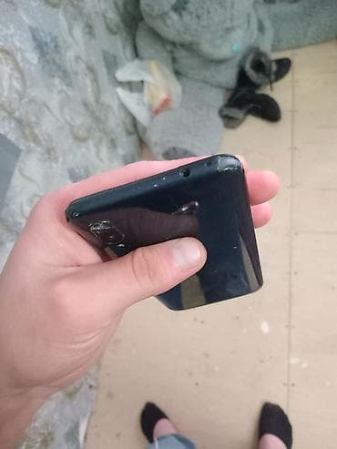 android monitor satilir: Yalniz vp Xiaomi Redmi smartfon - Ekran: 6.3" damcı formalı ön kamera — 3