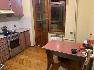 Kirayə mənzillər: 2 nefer otag yoldaşi axtarilir, 2 otagli menzildir, otagin 1 sizindir — 3