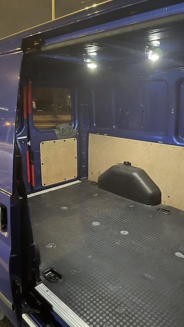 kamaz ceni: LDV : 2.2 l | 2008 il 119500 km Van body type — 10