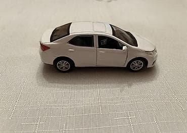 chevrolet oyuncaq maşınlar: Ağ rəngli sedan tipli metal oyuncaq avtomobil modeli - Realistik — 3